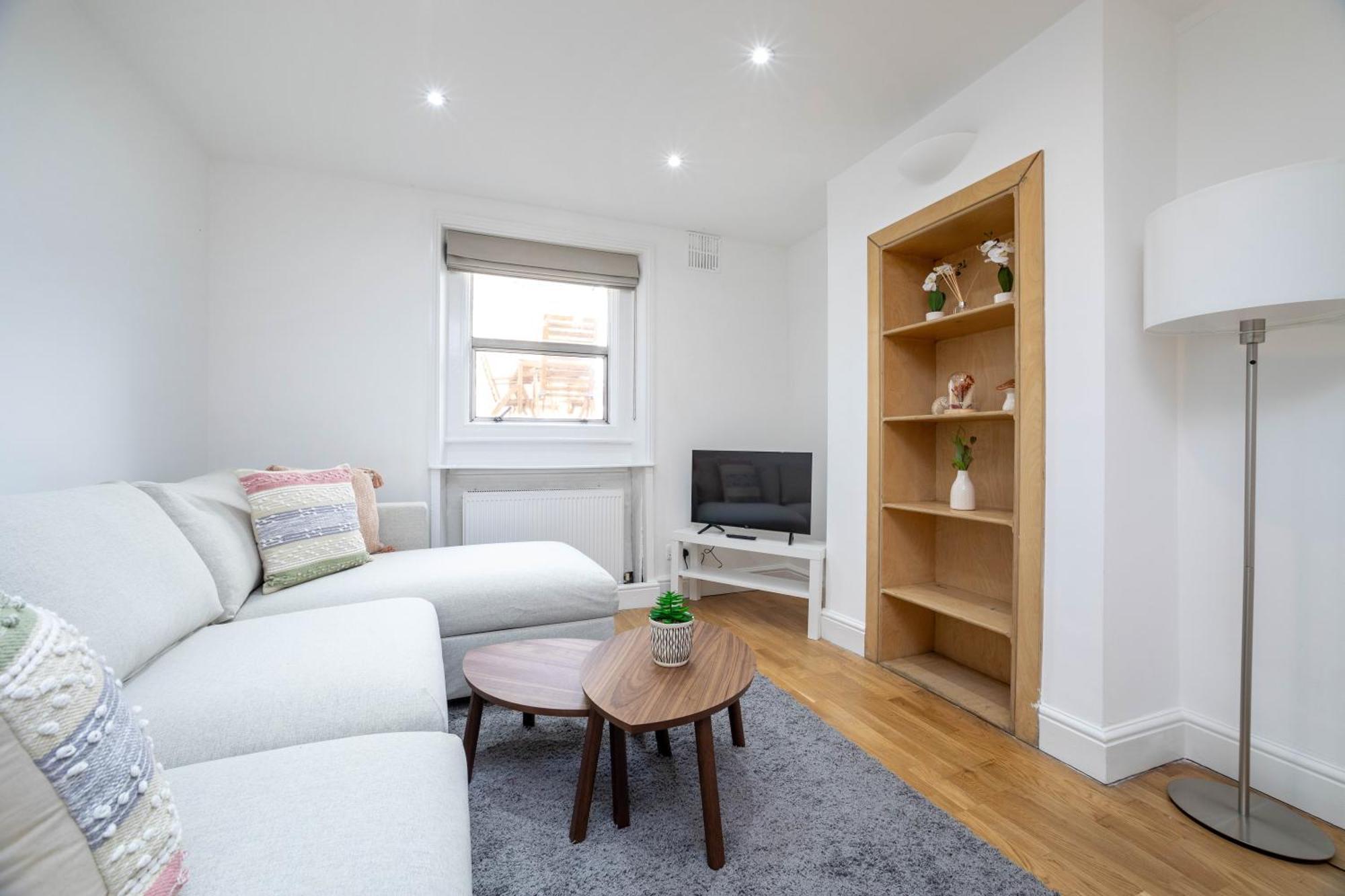 3 Bedroom House In Notting Hill Лондон Екстериор снимка