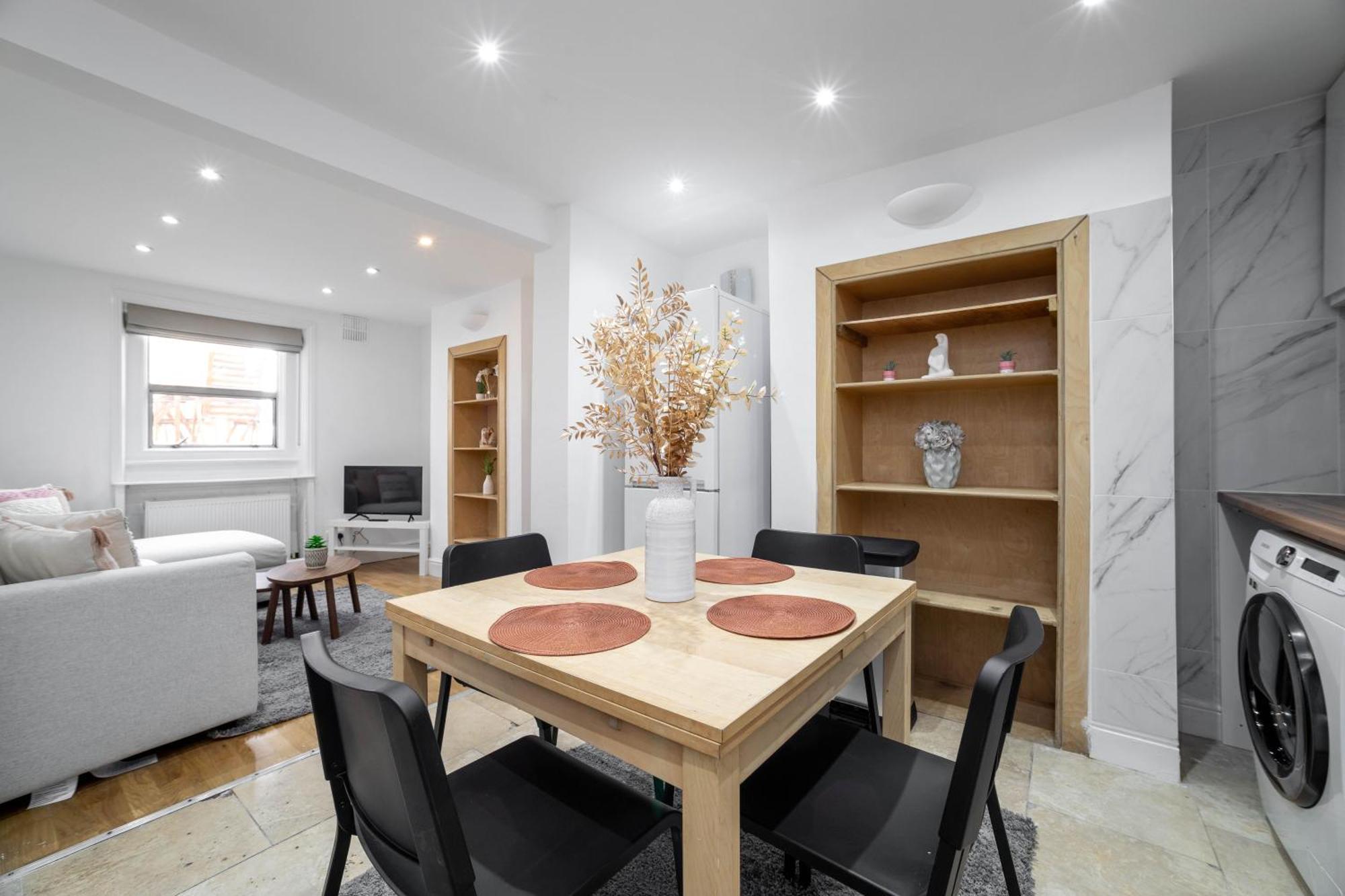3 Bedroom House In Notting Hill Лондон Екстериор снимка
